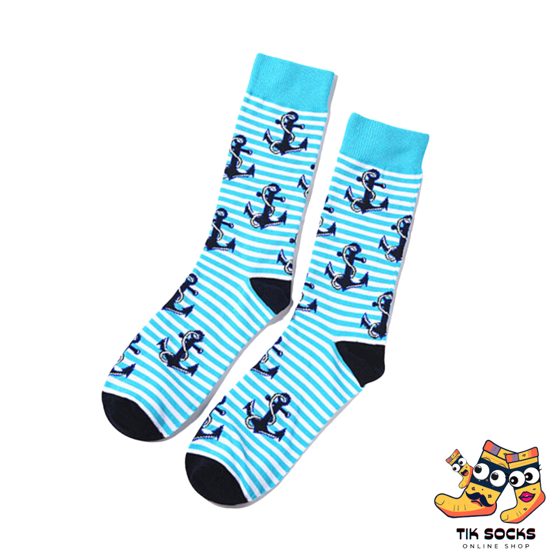 Charm in Every Step – Sail into style with these anchor-themed socks for men and women, perfect for ocean lovers and maritime enthusiasts