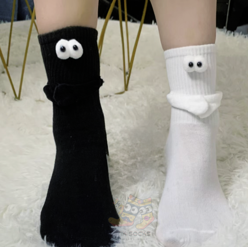 TikSocks|Fun Socks-Mid-calf Socks With 3D Magnetic Hand Holding