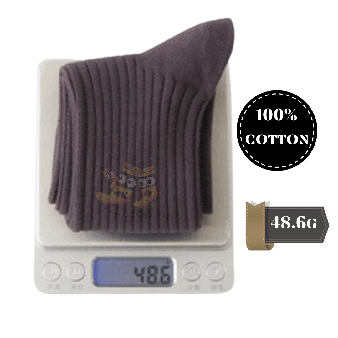 Grey, white, and black premium ankle socks made from 100% breathable cotton, showcasing their comfort and eco-friendly design. Suitable for men's shoe sizes EU 39-45, US 9-12