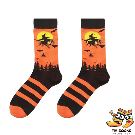 Soft cotton socks adorned with festive pumpkin designs, perfect for Halloween celebrations and gifting. Multiple images showcasing various Halloween-themed patterns for the holiday season