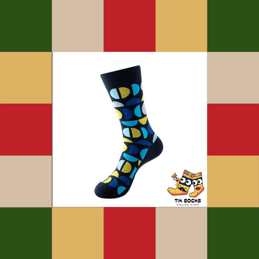 Comfortable socks with vibrant, colorful stripe patterns, suitable for both men and women