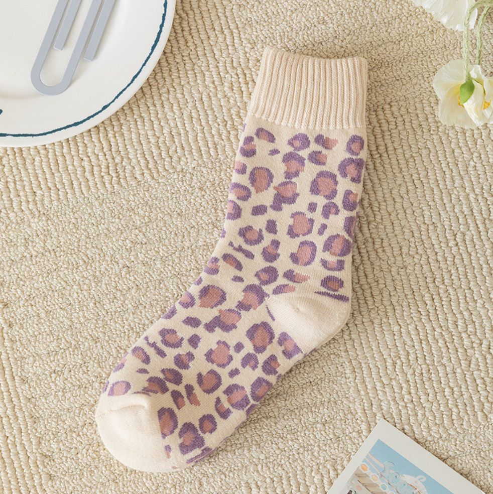 TikSocks|Fun Socks-Women's Purple Stylish Warm Socks - Chic Winter Comfort