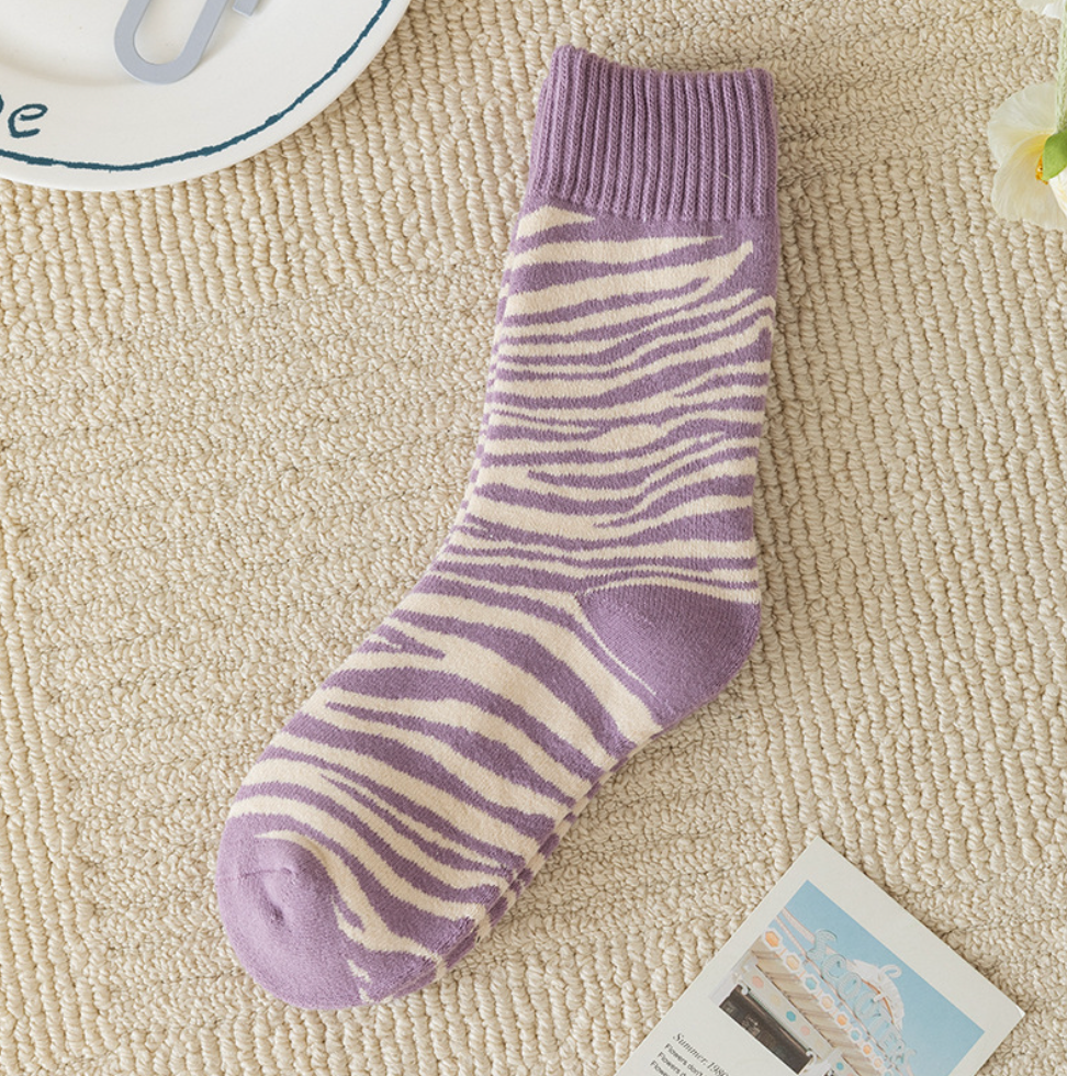 TikSocks|Fun Socks-Women's Purple Stylish Warm Socks - Chic Winter Comfort