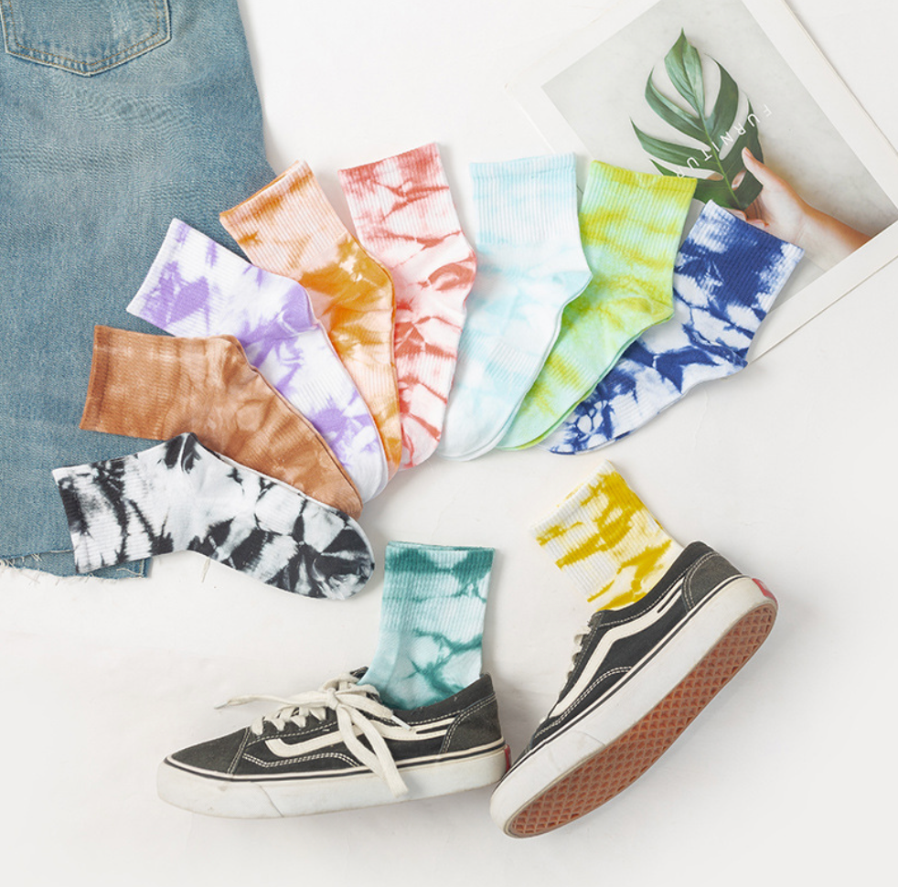 Vibrant tie-dye socks with a unique blend of colors, highlighting premium quality and trendy design suitable for modern fashion enthusiasts.